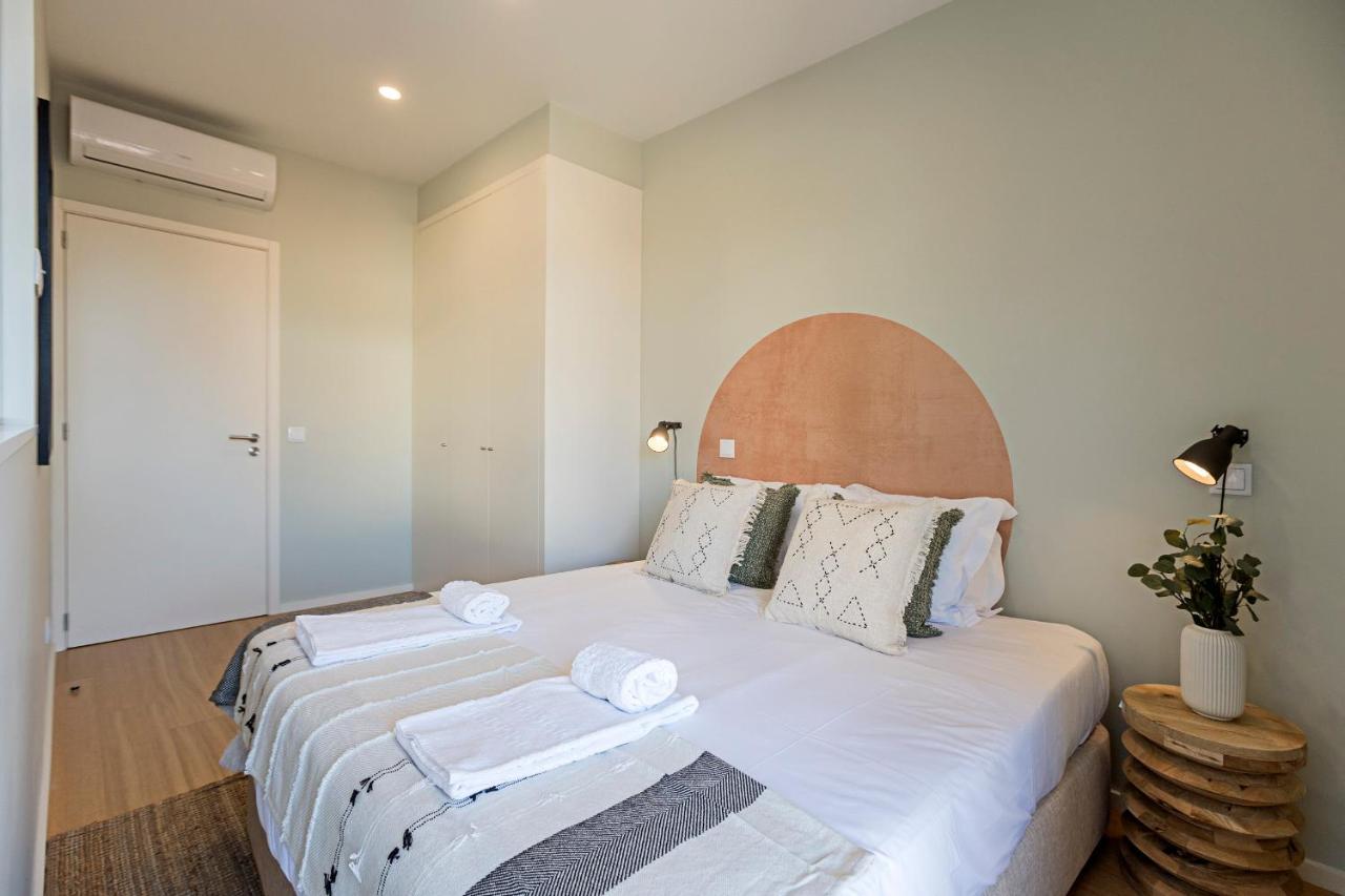 31 Janeiro 157 - Charming 1Br Flat W/ Ac & Balcony By Lovelystay ポルト エクステリア 写真